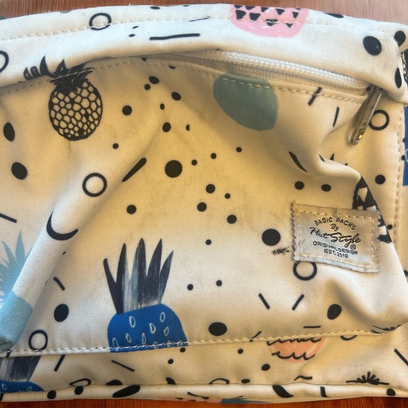 HotStyle Drawstring Mini Backpack White w/Cute Pineapples 3 Zipper Pockets - Picture 6 of 7